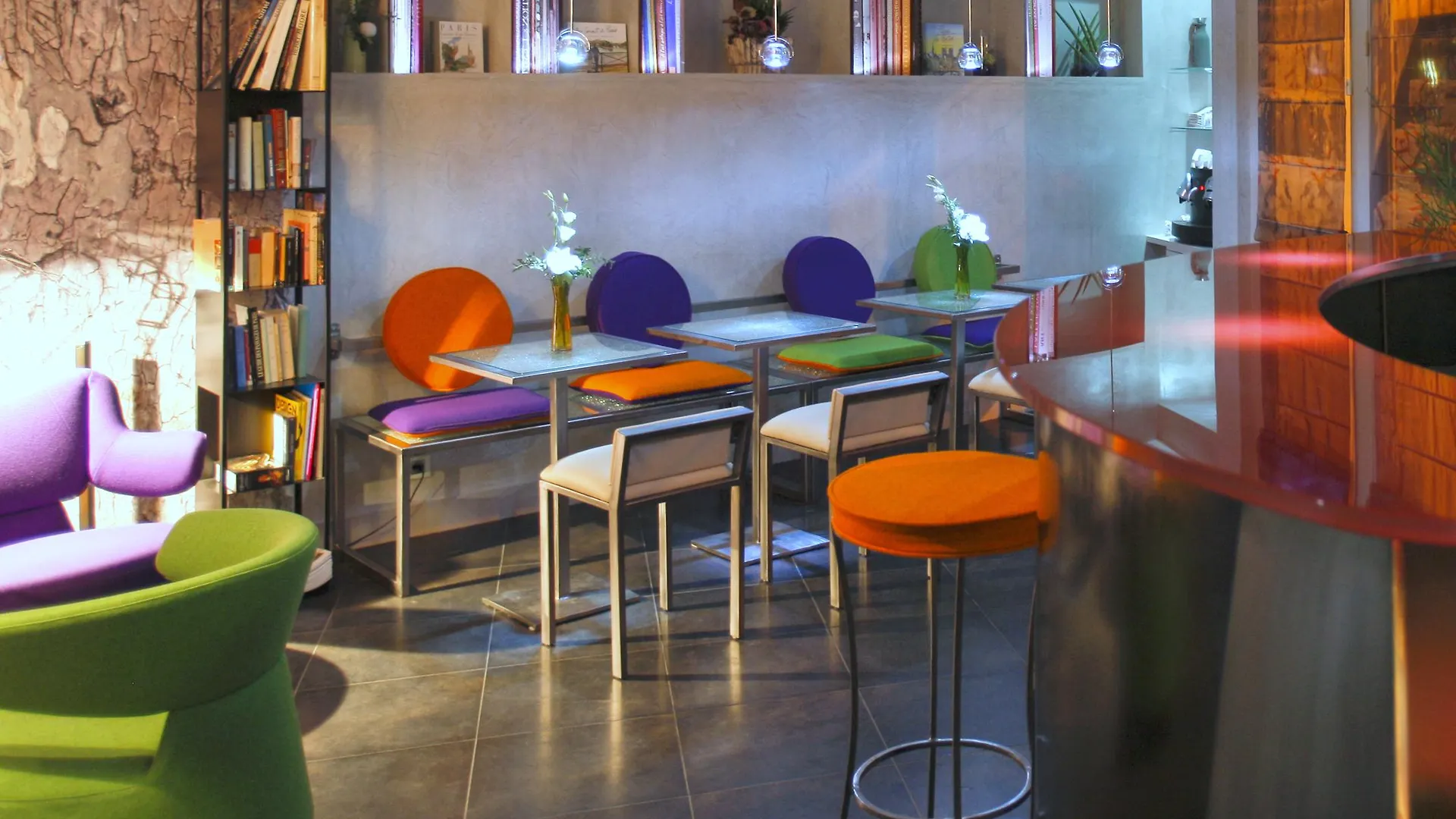 Apostrophe Hotel 3*