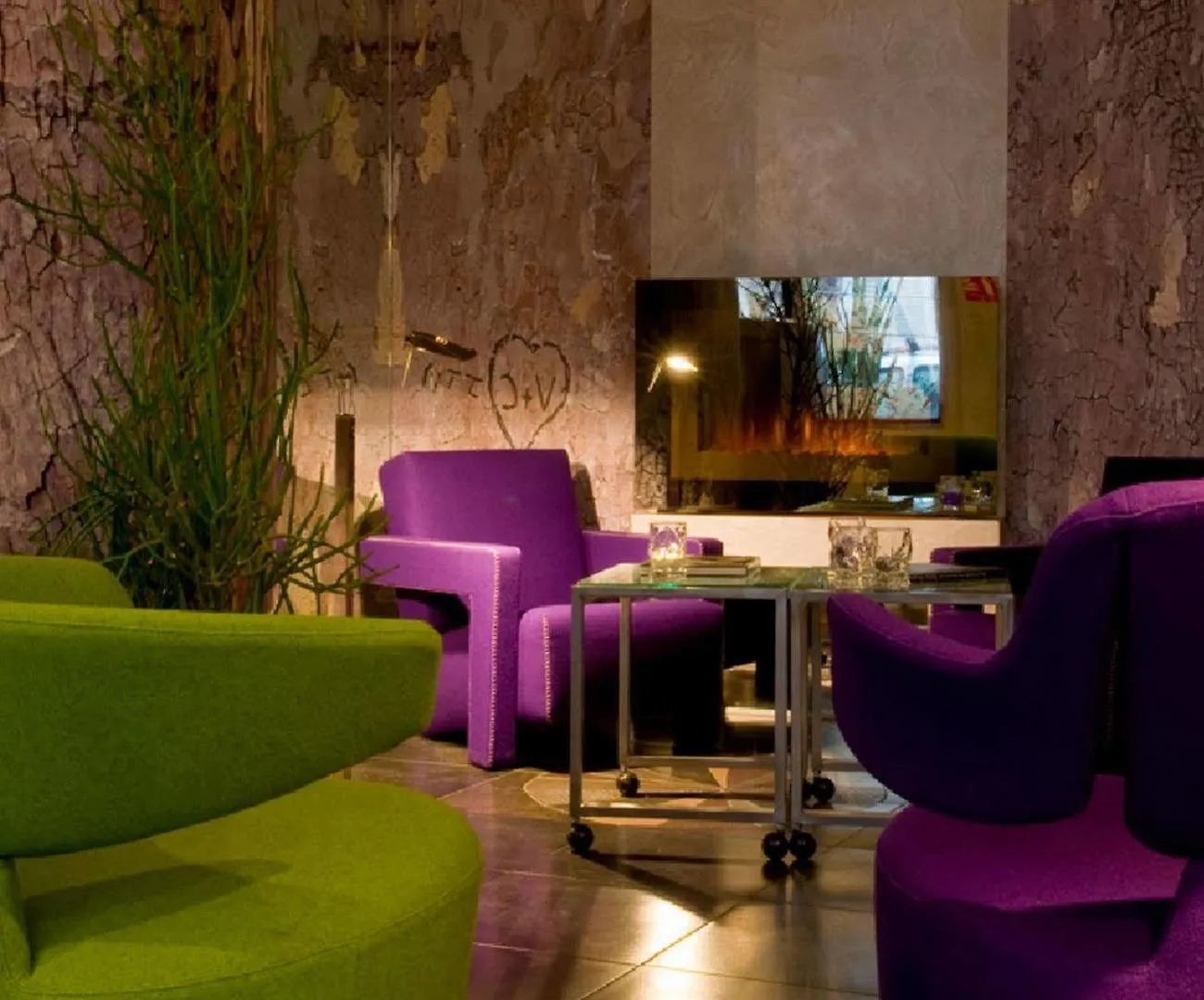 Hotel Apostrophe Paris